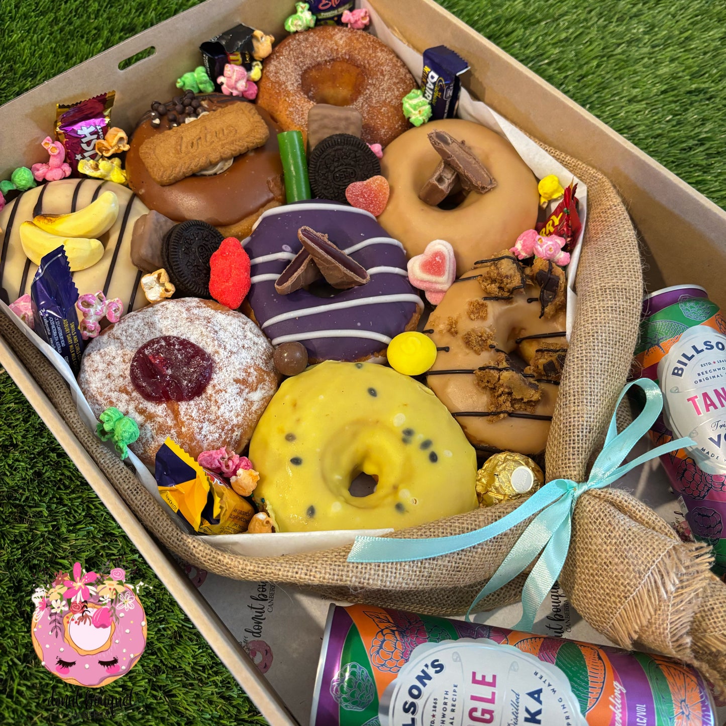 Classic Donut Bouquet Gift Box