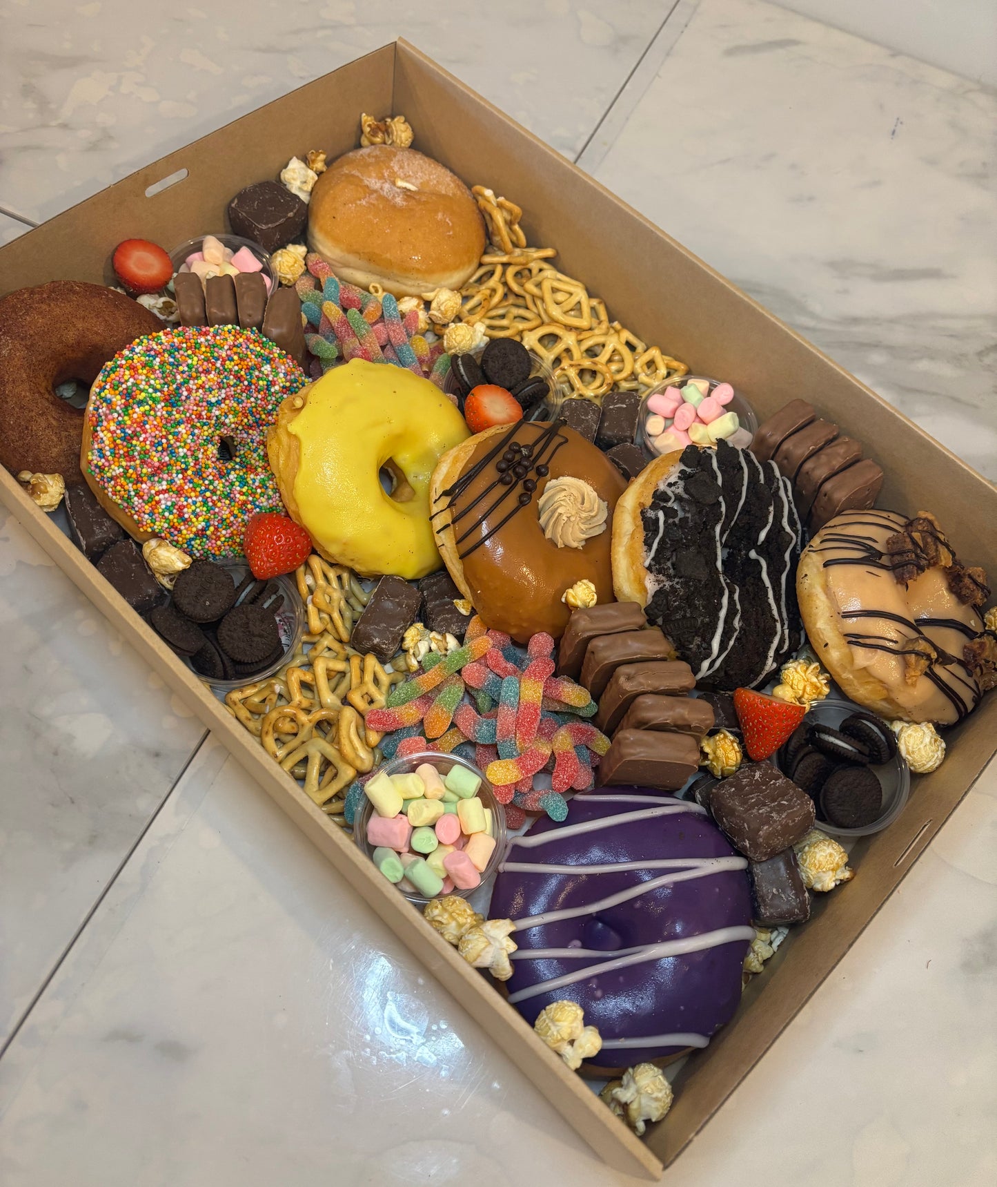 Sweets Grazing Box